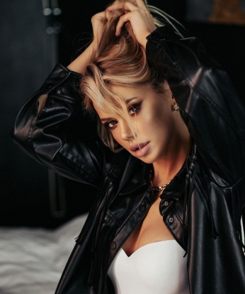 Полина, 25 лет, 3 размер груди